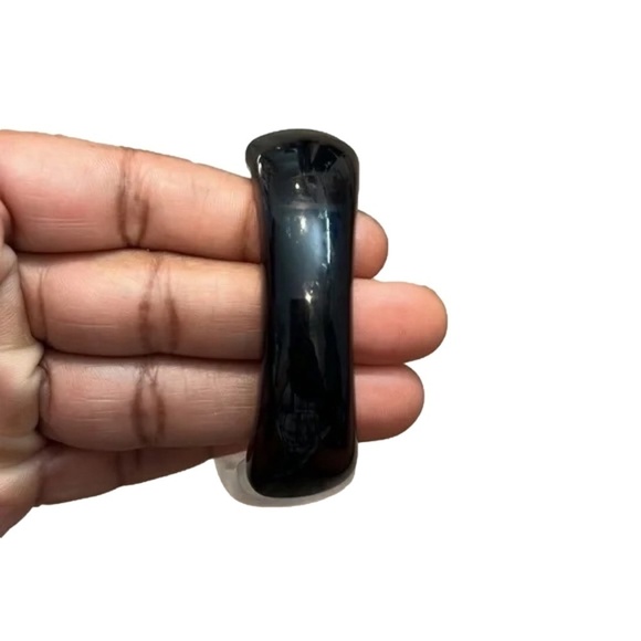 Black and White Lucite Clamper Bracelet - Hinged Bracelet, S/ M - Picture 4 of 5